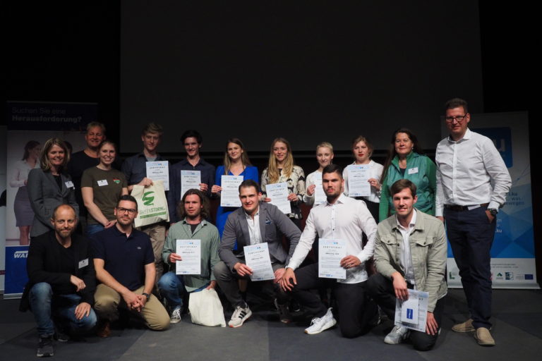 Die drei Siegerteams des i.ku-INNoCamps 2019